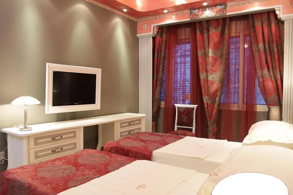 Hotel Boutique Vila Fernando Tirana